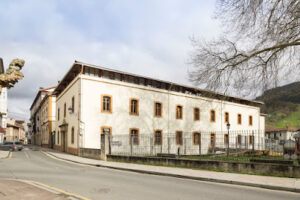 Residencia León Trucíos, Balmaseda